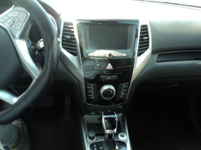 SSANGYONG Tivoli usata, con Autoradio