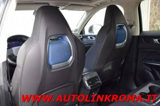 LYNK & CO 01 usata, con USB