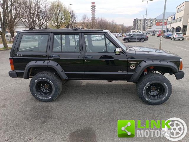 JEEP Cherokee usata 1