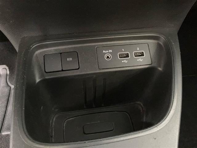 RENAULT Twingo usata 24