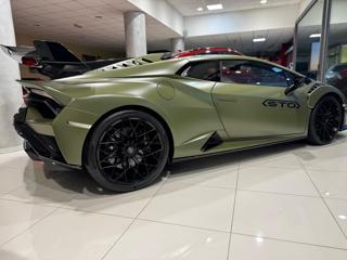 LAMBORGHINI Huracan usata 13
