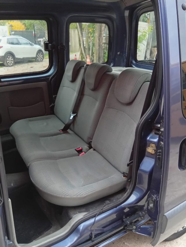 RENAULT Kangoo usata, con Servosterzo