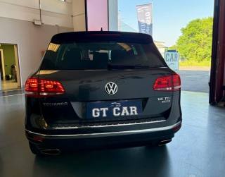 VOLKSWAGEN Touareg usata, con Airbag laterali