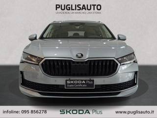 SKODA Superb usata, con Autoradio