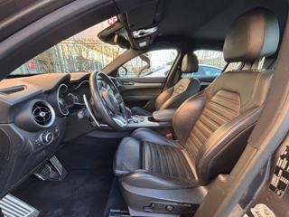 ALFA ROMEO Stelvio usata, con Sedili sportivi