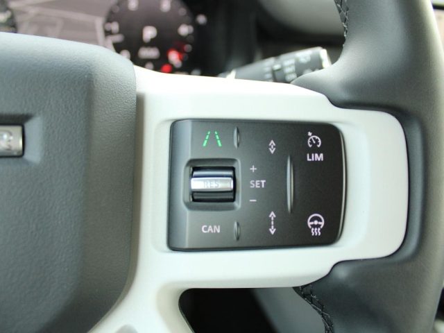 LAND ROVER Defender usata, con Chiusura centralizzata