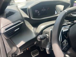 PEUGEOT 2008 usata, con Bluetooth
