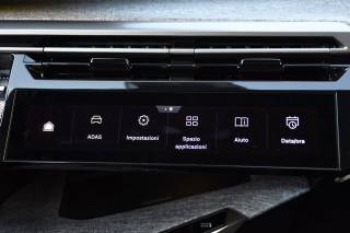 PEUGEOT 3008 usata, con Touch screen