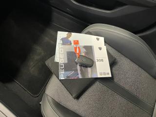 PEUGEOT 308 usata, con Servosterzo