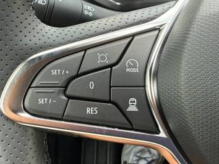 RENAULT Captur usata, con Sistema di navigazione