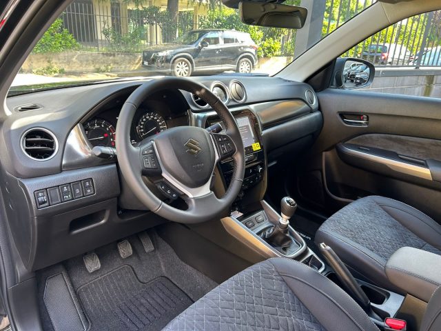 SUZUKI Vitara usata, con Autoradio