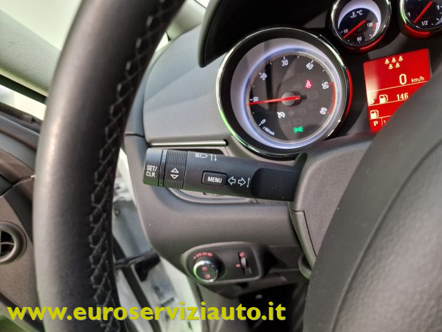 OPEL Zafira Tourer usata, con Chiusura centralizzata telecomandata