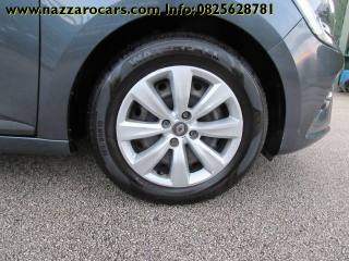 RENAULT Clio usata, con Touch screen