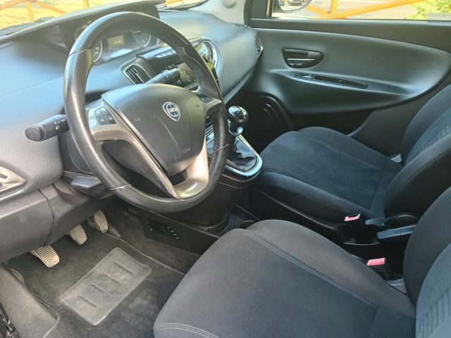 LANCIA Ypsilon usata, con Sensori di parcheggio posteriori