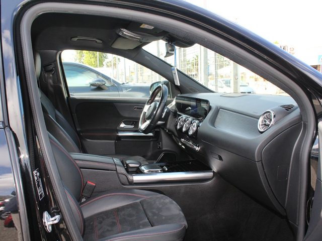 MERCEDES-BENZ GLA 200 usata, con Controllo trazione