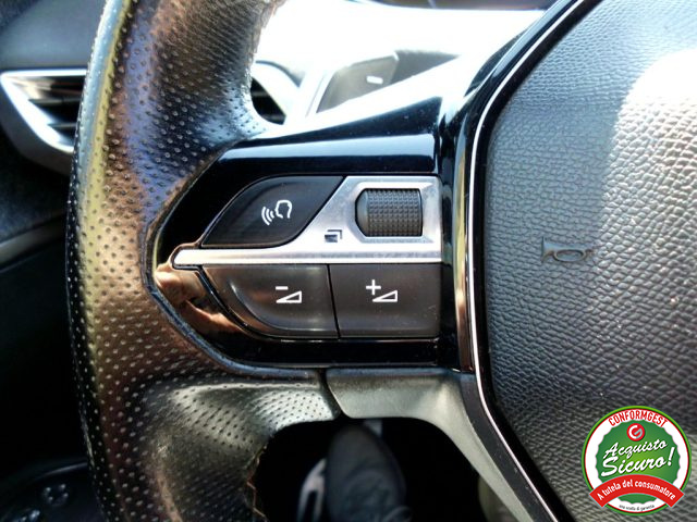 PEUGEOT 3008 usata, con Controllo elettronico della corsia