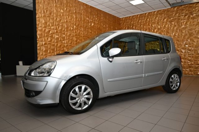 RENAULT Grand Modus usata 55