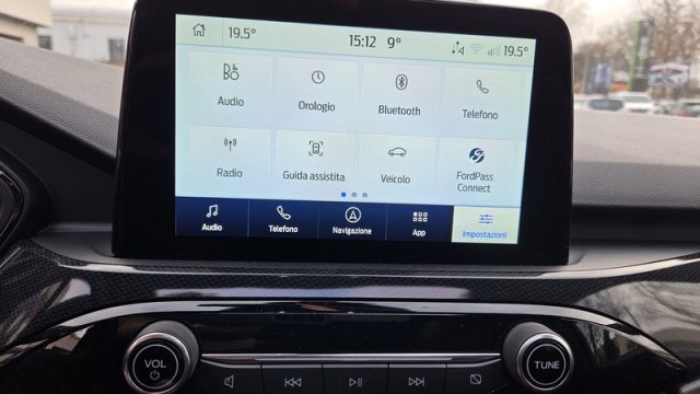 FORD Kuga usata, con Volante multifunzione