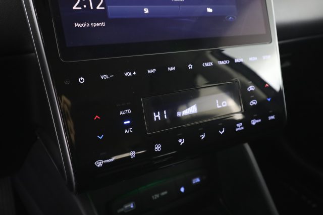 HYUNDAI Tucson usata 11