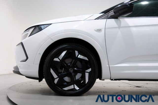 OPEL Grandland usata, con USB