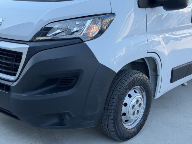 PEUGEOT Boxer usata 17