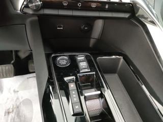 PEUGEOT 3008 usata, con Controllo automatico clima