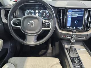 VOLVO XC60 usata, con Tetto panorama