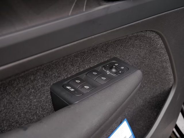 VOLVO XC40 usata, con Vetri oscurati