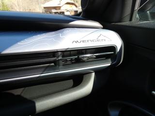 JEEP Avenger usata, con Sedili riscaldati