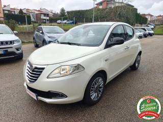LANCIA Ypsilon usata, con Airbag