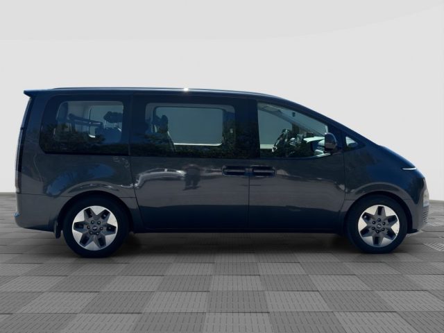 HYUNDAI Staria usata 5
