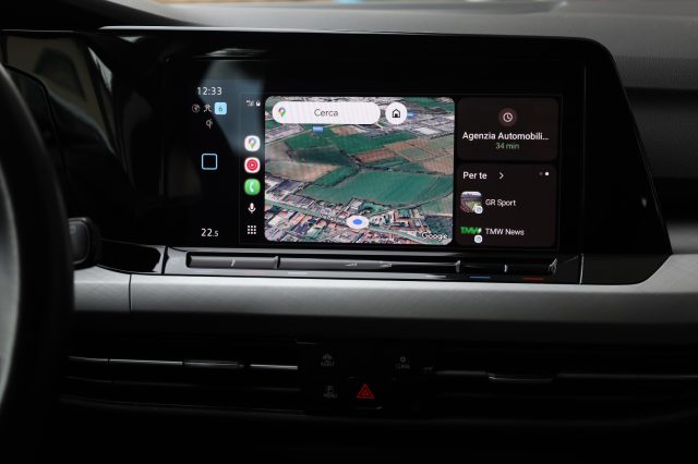 VOLKSWAGEN Golf usata, con Autoradio digitale