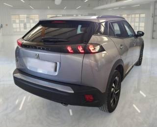 PEUGEOT 2008 usata, con Airbag