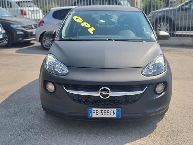 OPEL Adam usata, con Airbag