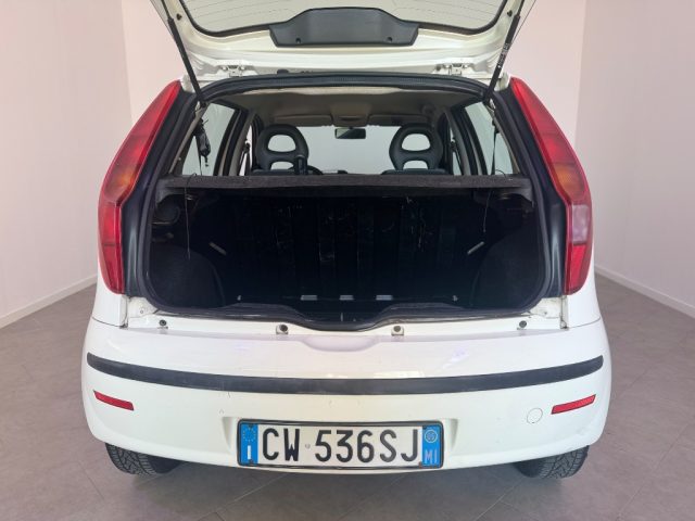 FIAT Punto usata 11