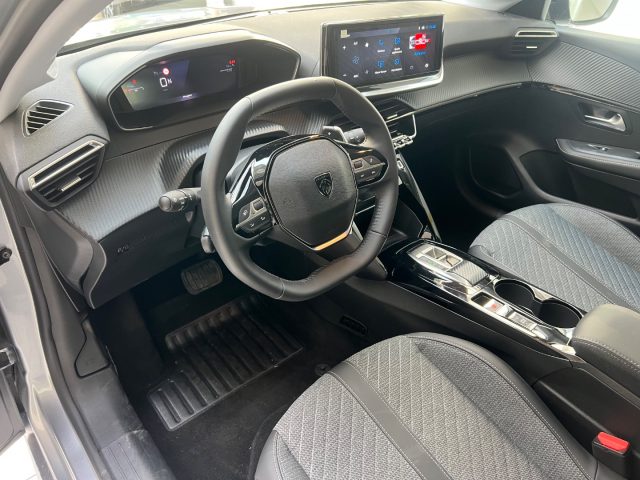 PEUGEOT 208 usata, con Autoradio digitale