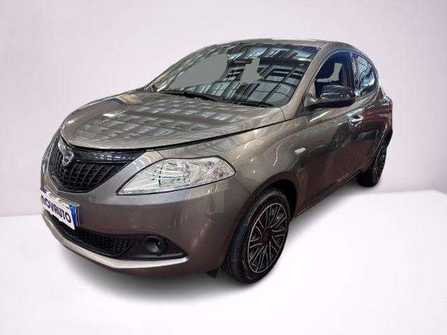 LANCIA Ypsilon usata, con ABS