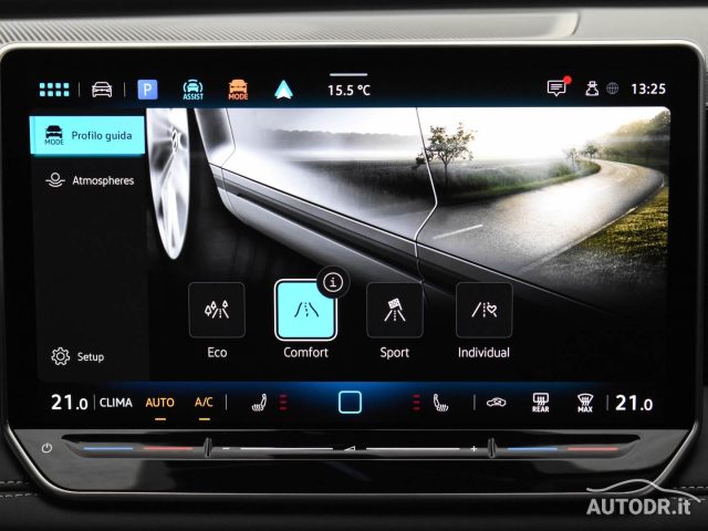 VOLKSWAGEN Tiguan usata, con Isofix