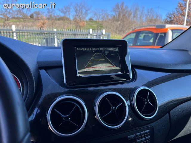 MERCEDES-BENZ B 180 usata, con Bluetooth