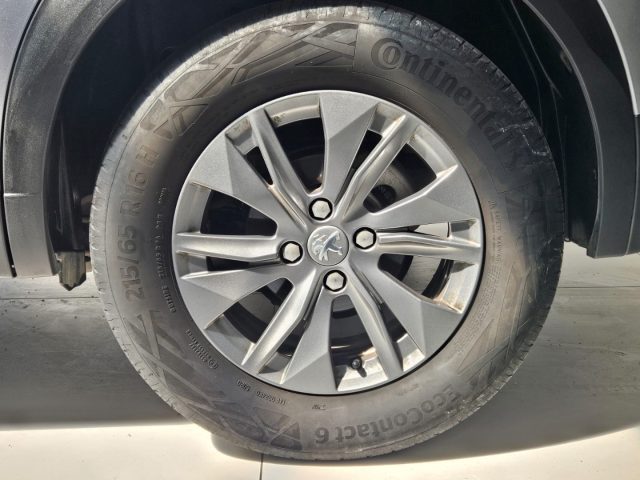 PEUGEOT 2008 usata, con Controllo vocale