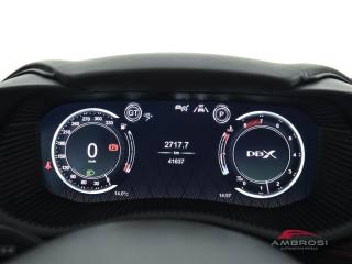 ASTON MARTIN DBX usata 12