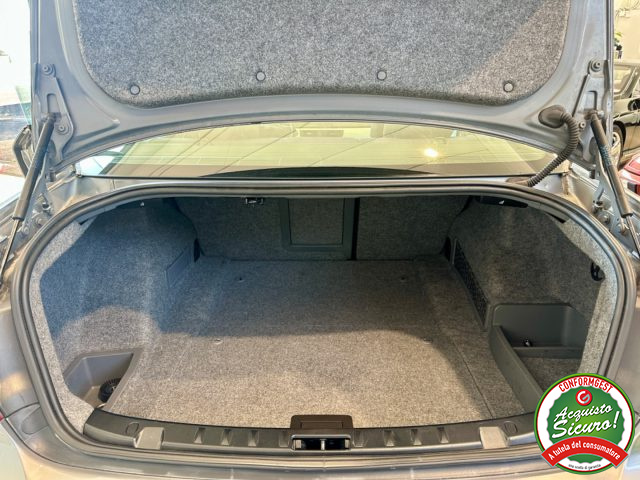 BMW 320 usata, con Park Distance Control