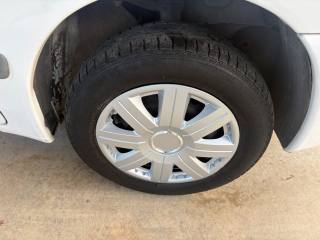 PEUGEOT 106 usata 19