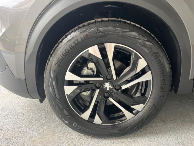 PEUGEOT 2008 usata, con Sensore di luce