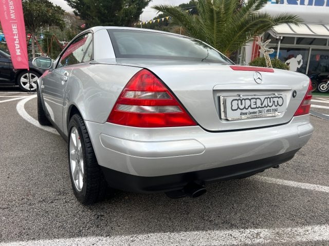 MERCEDES-BENZ SLK 200 usata, con Alzacristalli elettrici
