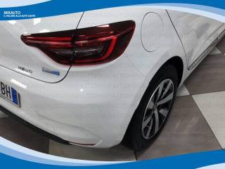 RENAULT Clio usata, con Park Distance Control