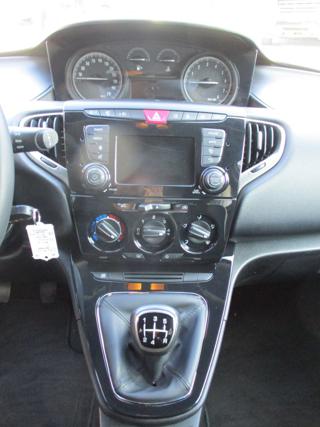 LANCIA Ypsilon usata, con Sensori di parcheggio posteriori