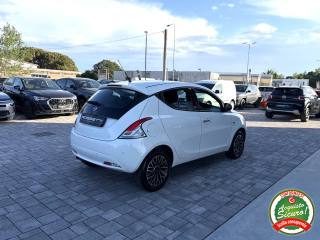 LANCIA Ypsilon usata, con Boardcomputer