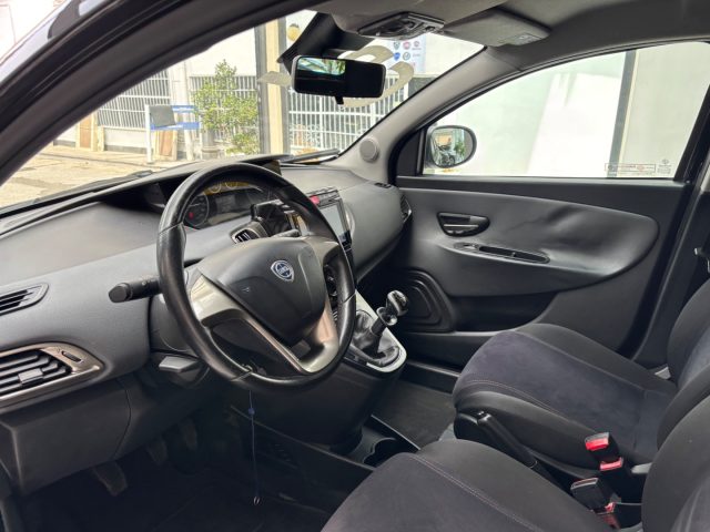 LANCIA Ypsilon usata, con Schermo multifunzione interamente digitale
