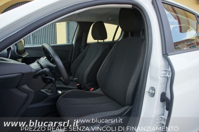 PEUGEOT 208 usata, con Autoradio